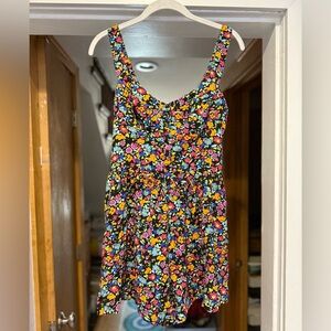 EUC super colorful Wild Fable hidden shorts!